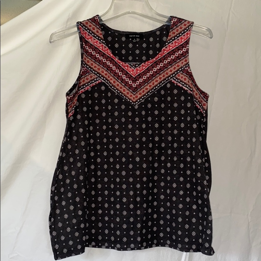 Patterned Tank